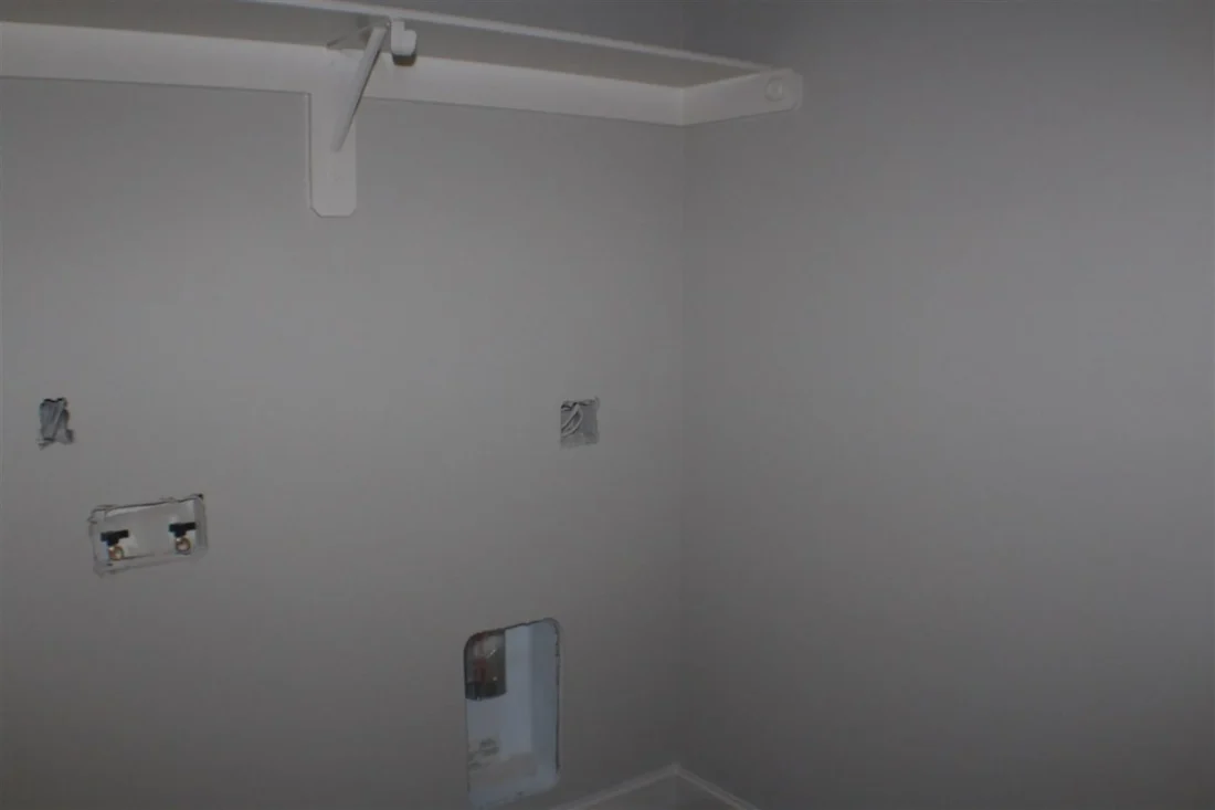 Modern house Design with Spacious CAD Floor Plans: Blueprint Guide