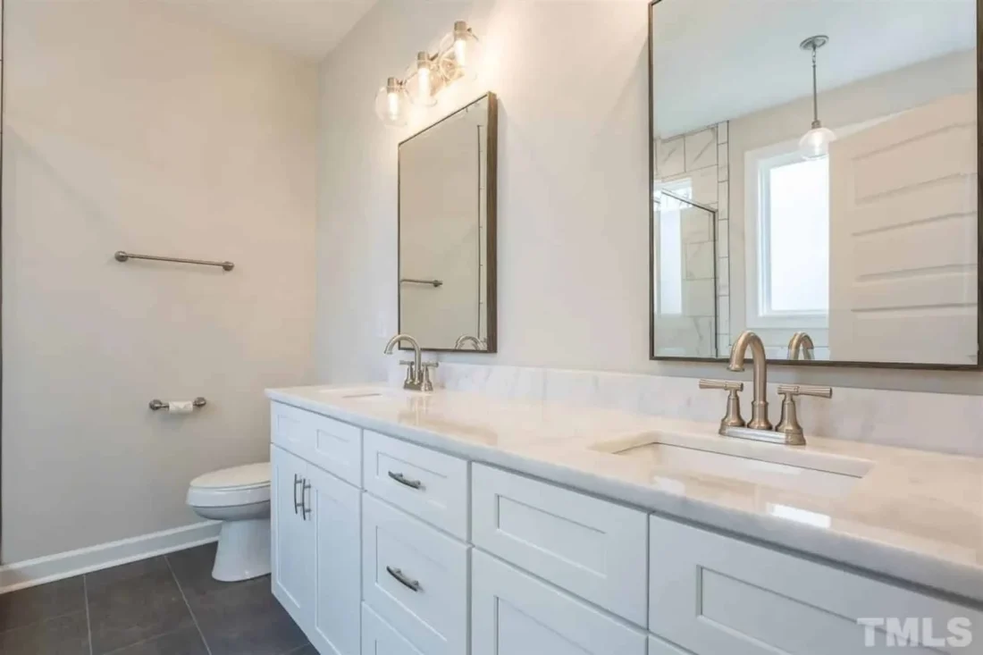 Elegant house Plan with Open Floor Blueprint & CAD Designs