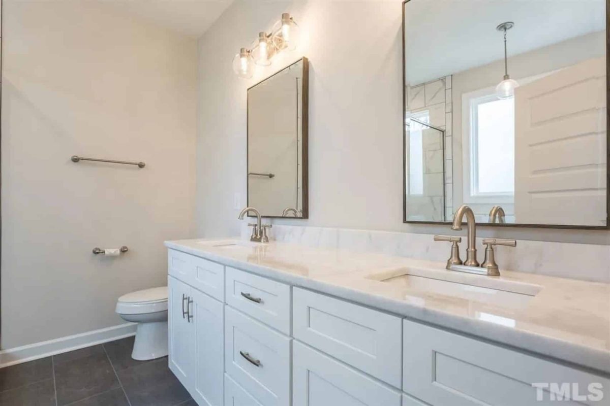 Elegant house Plan with Open Floor Blueprint & CAD Designs