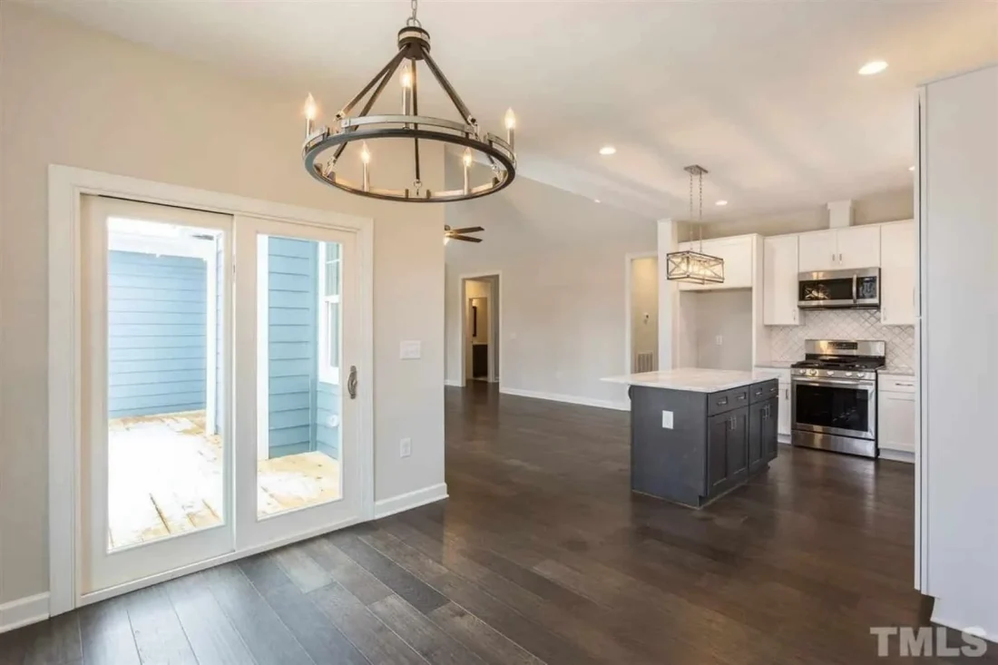 Elegant house Plan with Open Floor Blueprint & CAD Designs