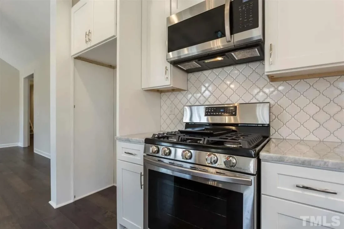 Elegant house Plan with Open Floor Blueprint & CAD Designs