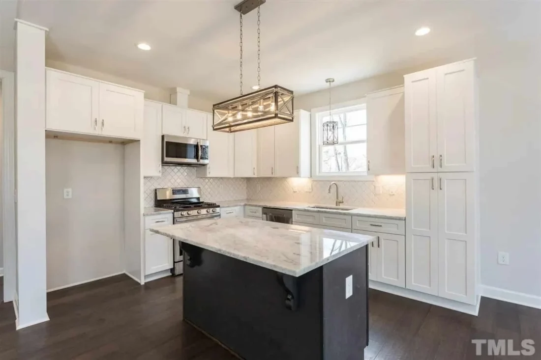 Elegant house Plan with Open Floor Blueprint & CAD Designs