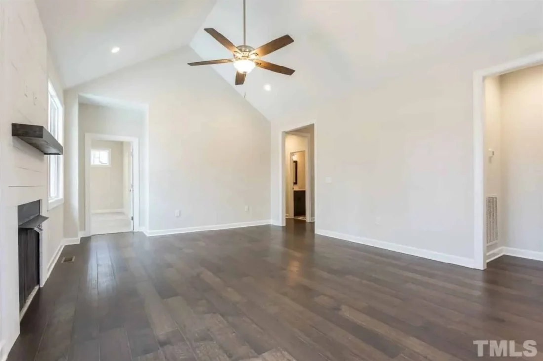 Elegant house Plan with Open Floor Blueprint & CAD Designs