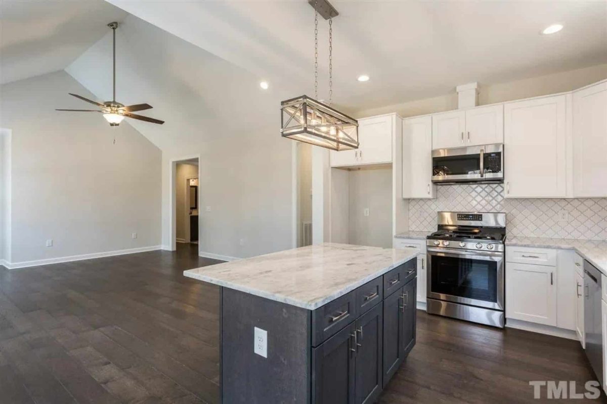 Elegant house Plan with Open Floor Blueprint & CAD Designs