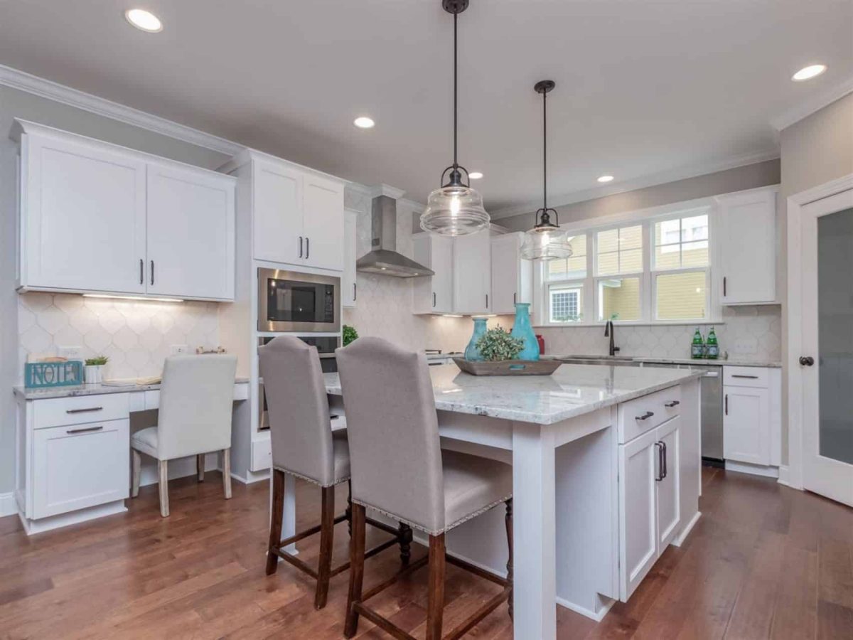 Craftsman house Plan with 2 Story CAD Design and Open Layout