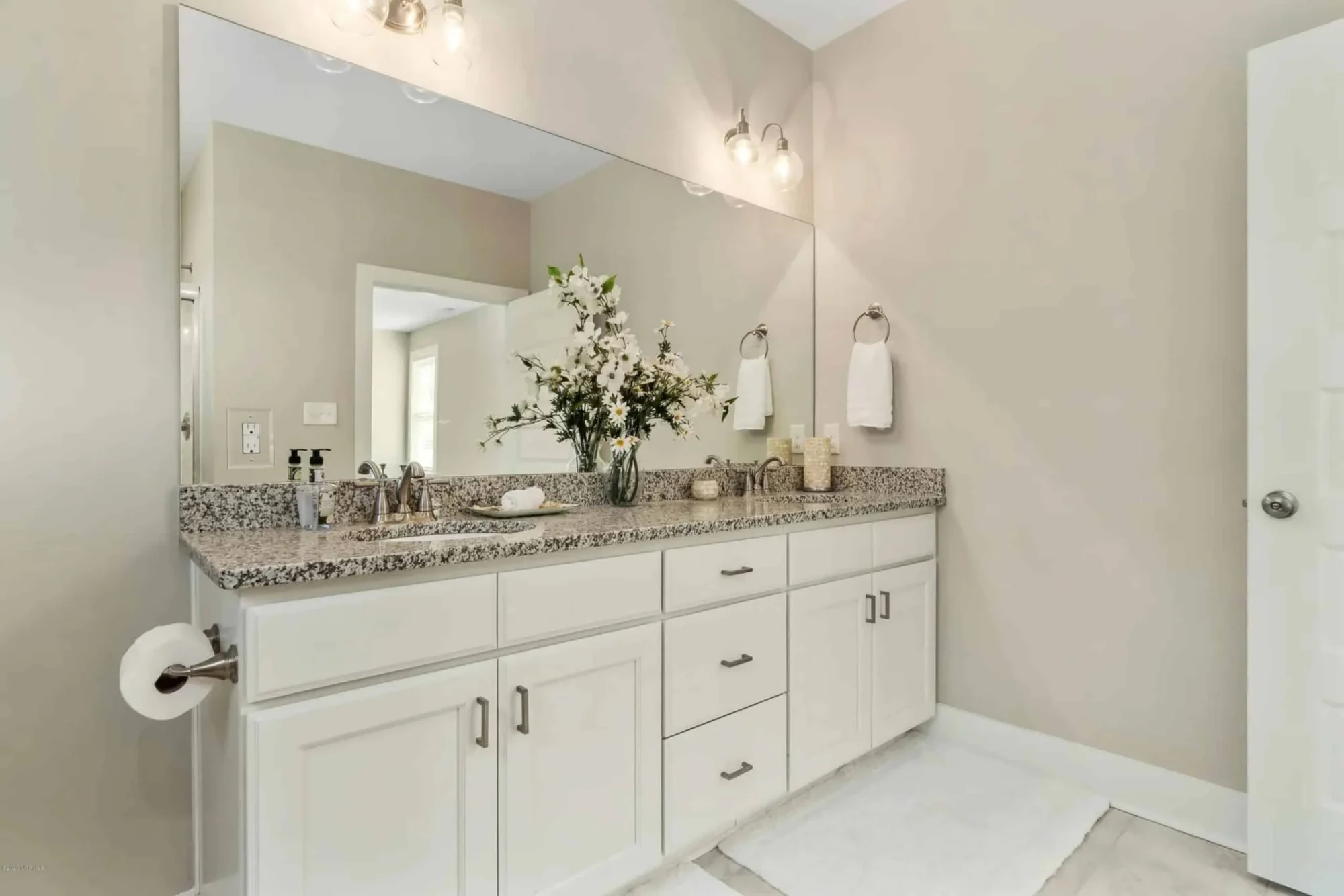 Customizable house Floor Plan with CAD Designs and Blueprint