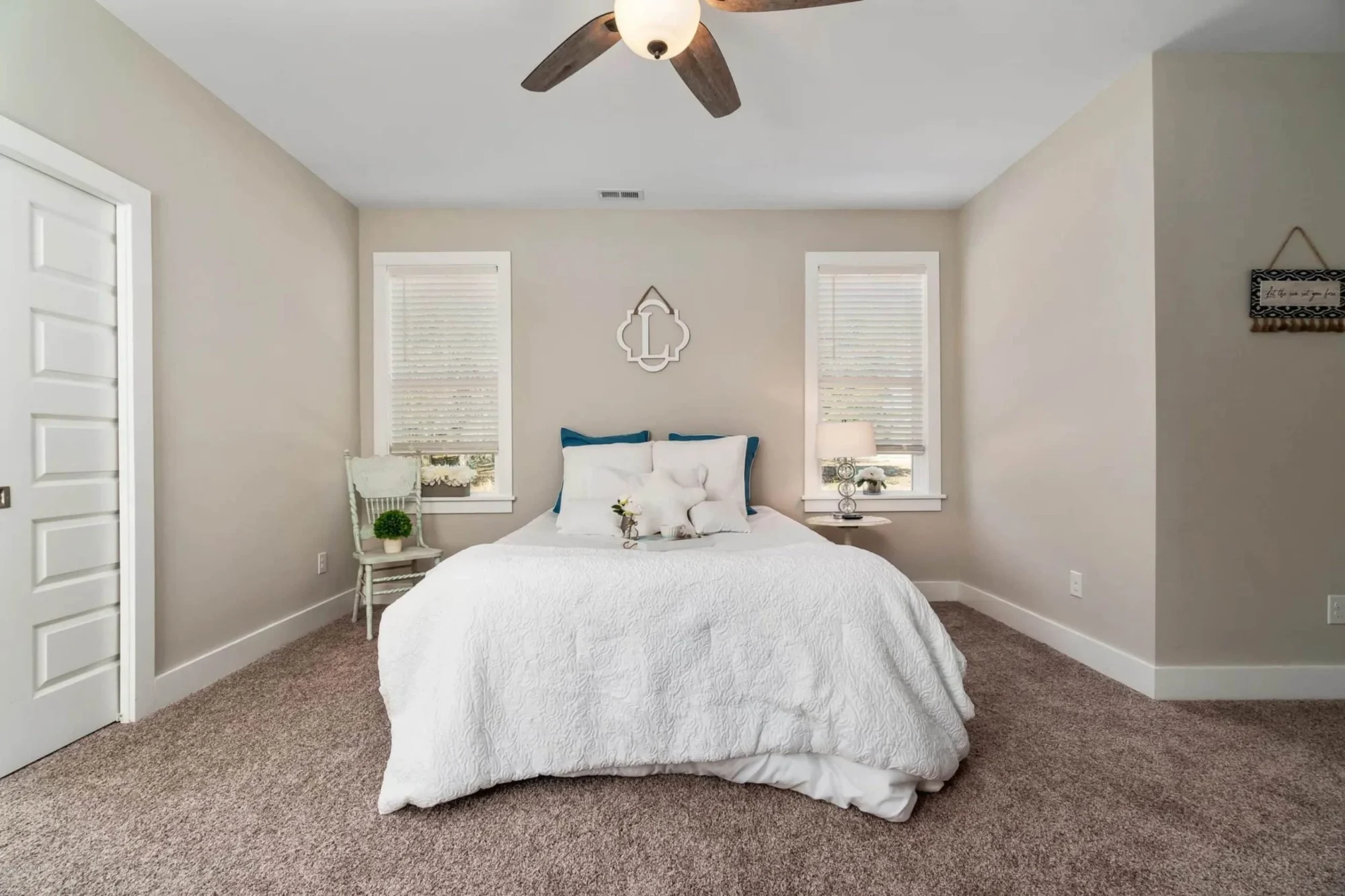 Customizable house Floor Plan with CAD Designs and Blueprint