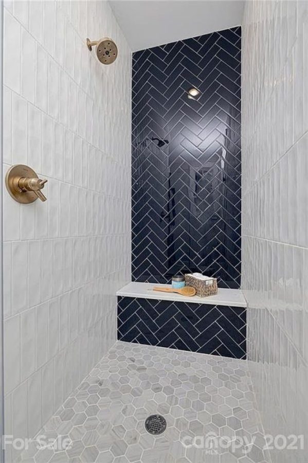 Stylish 4-Bedroom house Plan with CAD Designs and Open Layout