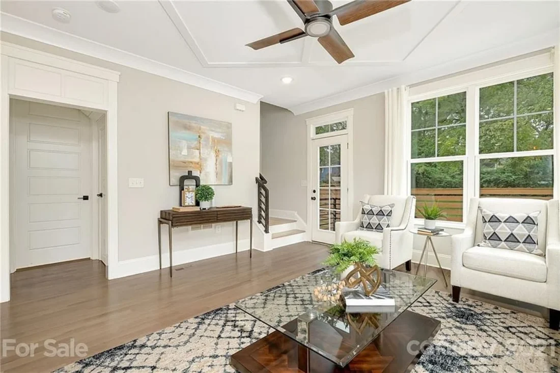 Stylish 4-Bedroom house Plan with CAD Designs and Open Layout