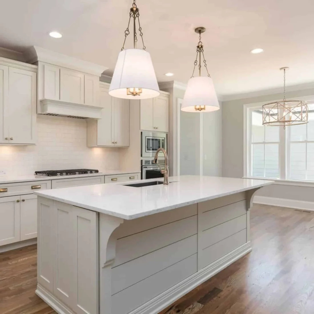 Craftsman house Floor Plan with Spacious Design and CAD Blueprints