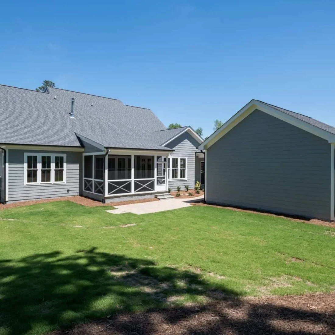 Craftsman house Floor Plan with Spacious Design and CAD Blueprints