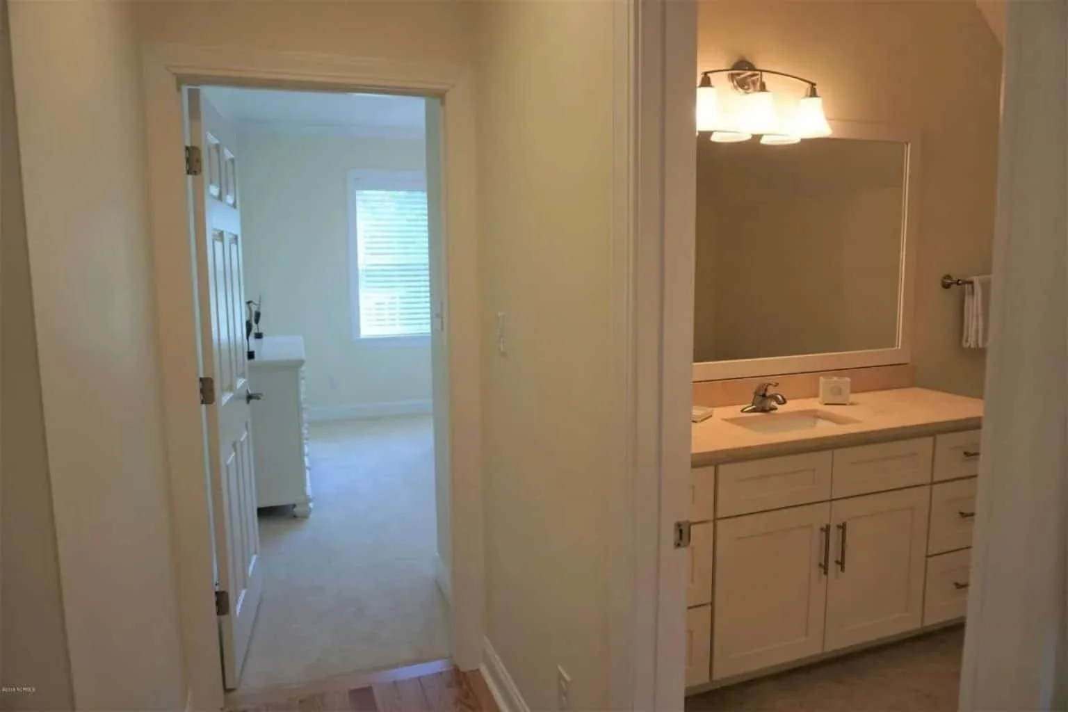 15-1496 HOUSE PLAN - Cape Cod Home Plan - 3-Bed, 2.5-Bath, 2,033 SF 50 Custom house Plan with Floor Plans, CAD Designs & Blueprints