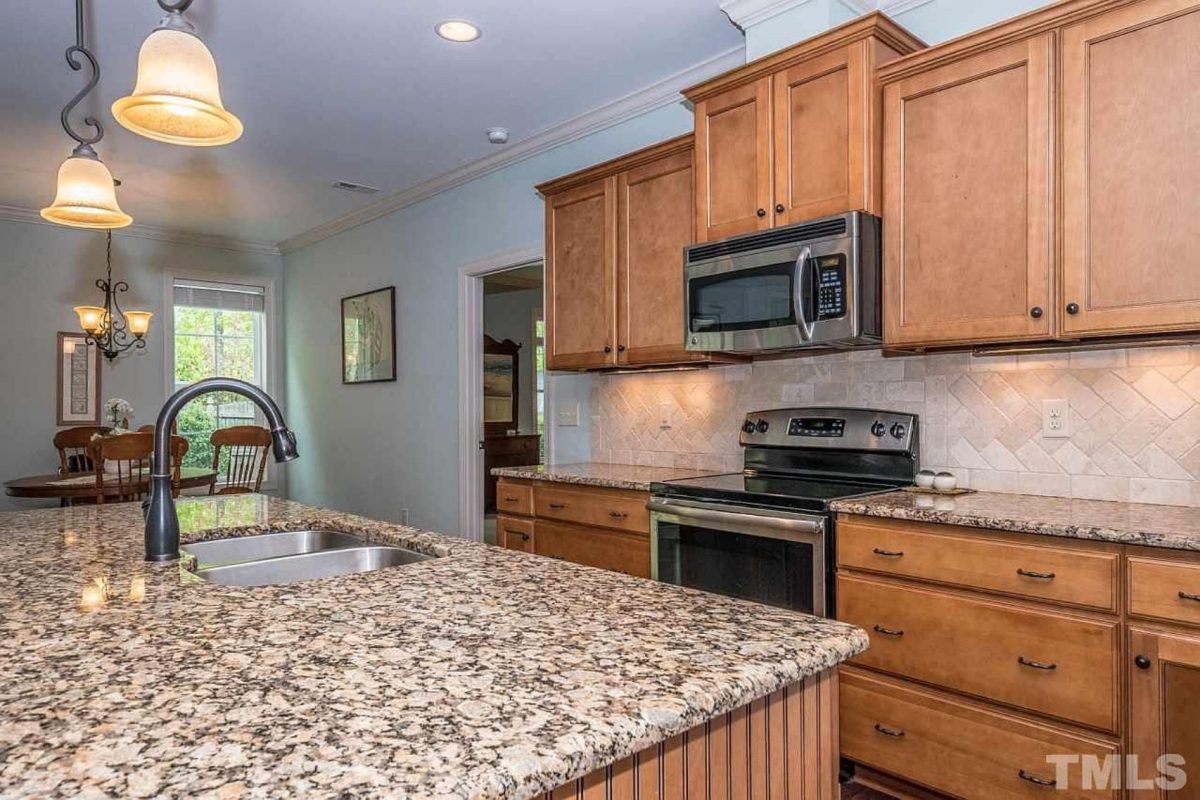 Modern Craftsman house with Floor Plan, Blueprint & CAD Designs