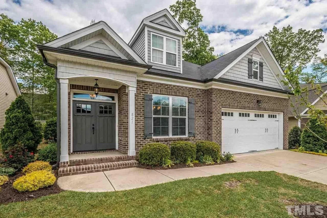 Modern Craftsman house with Floor Plan, Blueprint & CAD Designs