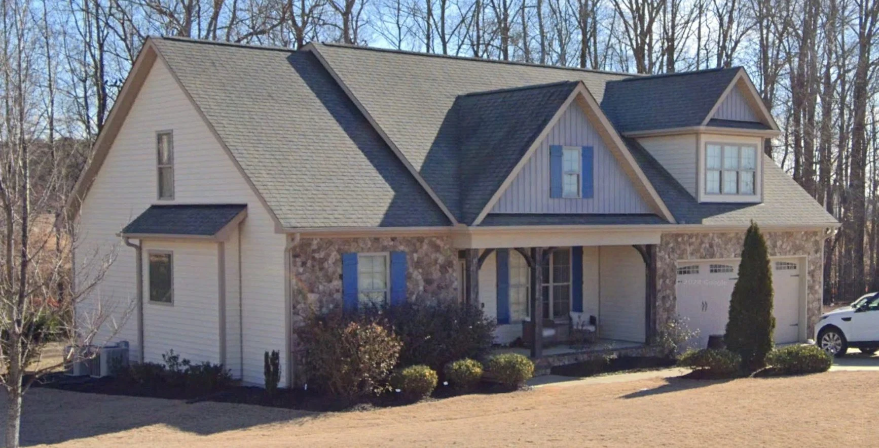 Modern Craftsman house Plan with 4 Bedrooms and 2-Car Garage