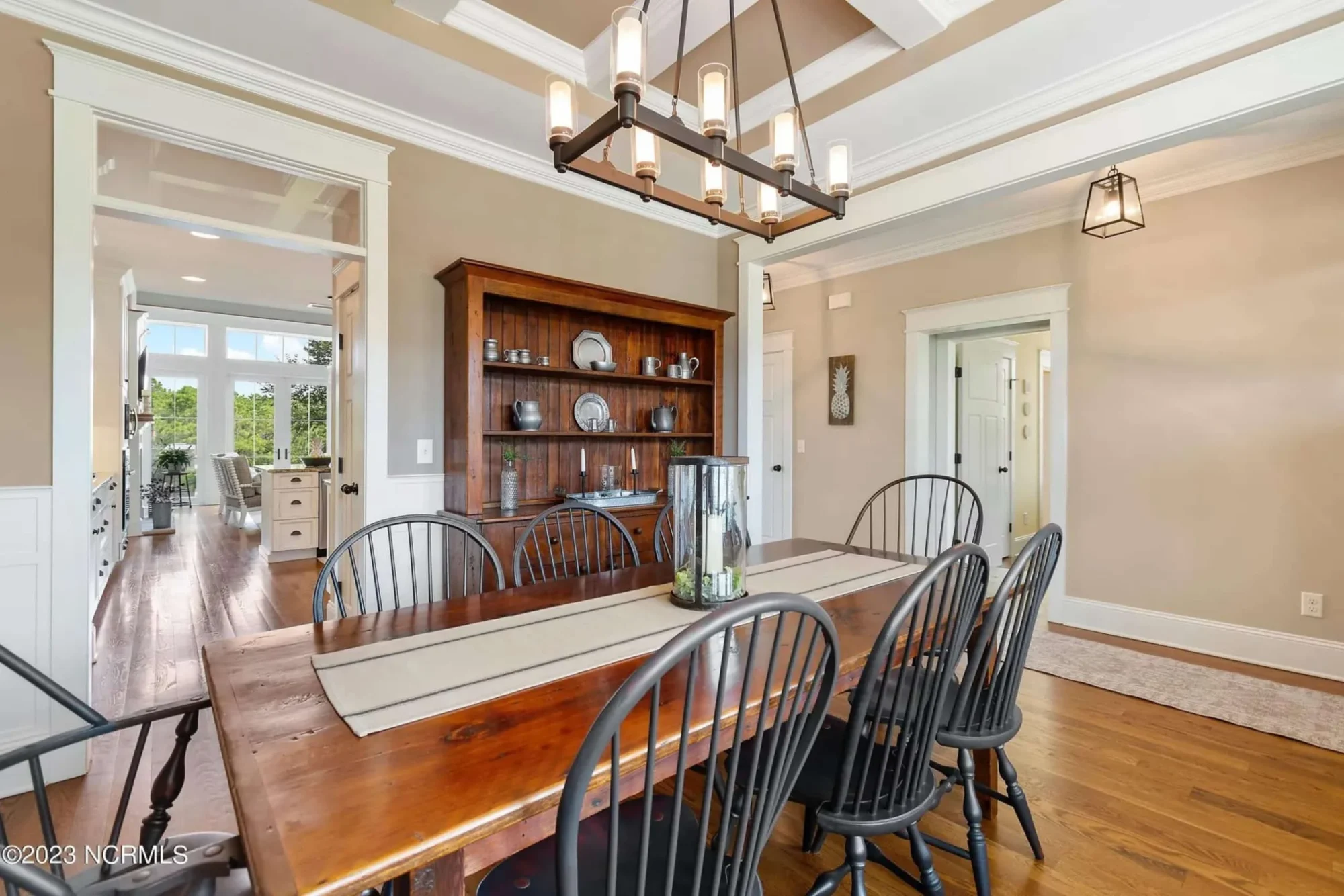 Craftsman house Floor Plan: 3-Bed, 2-Story Blueprint