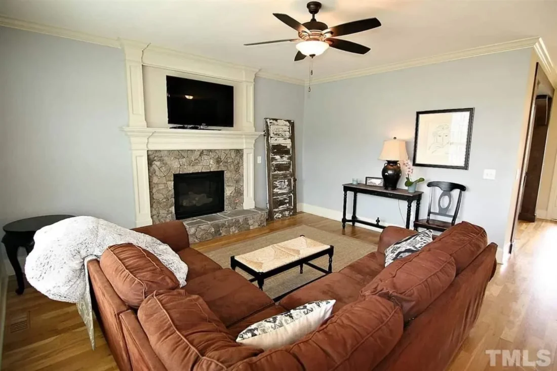 Modern house Plan with Architectural Designs and CAD Features