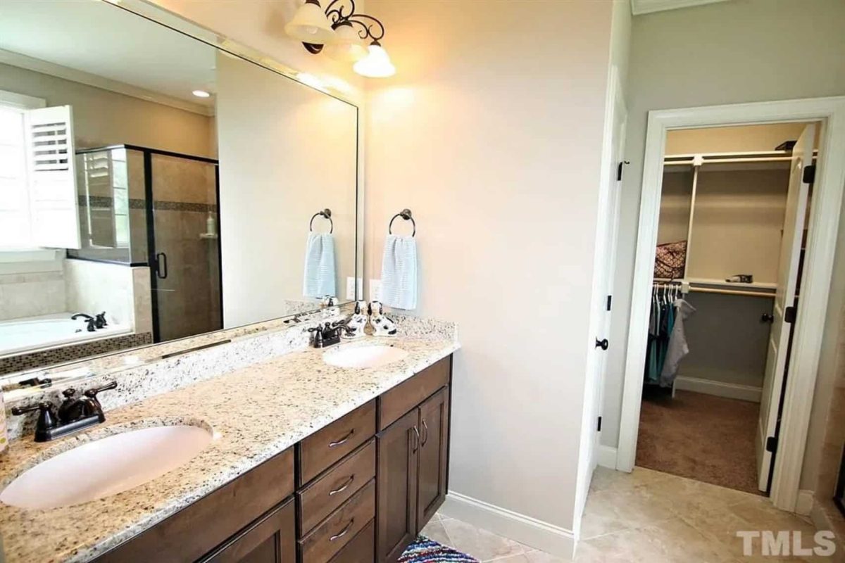 Modern house Plan with Architectural Designs and CAD Features