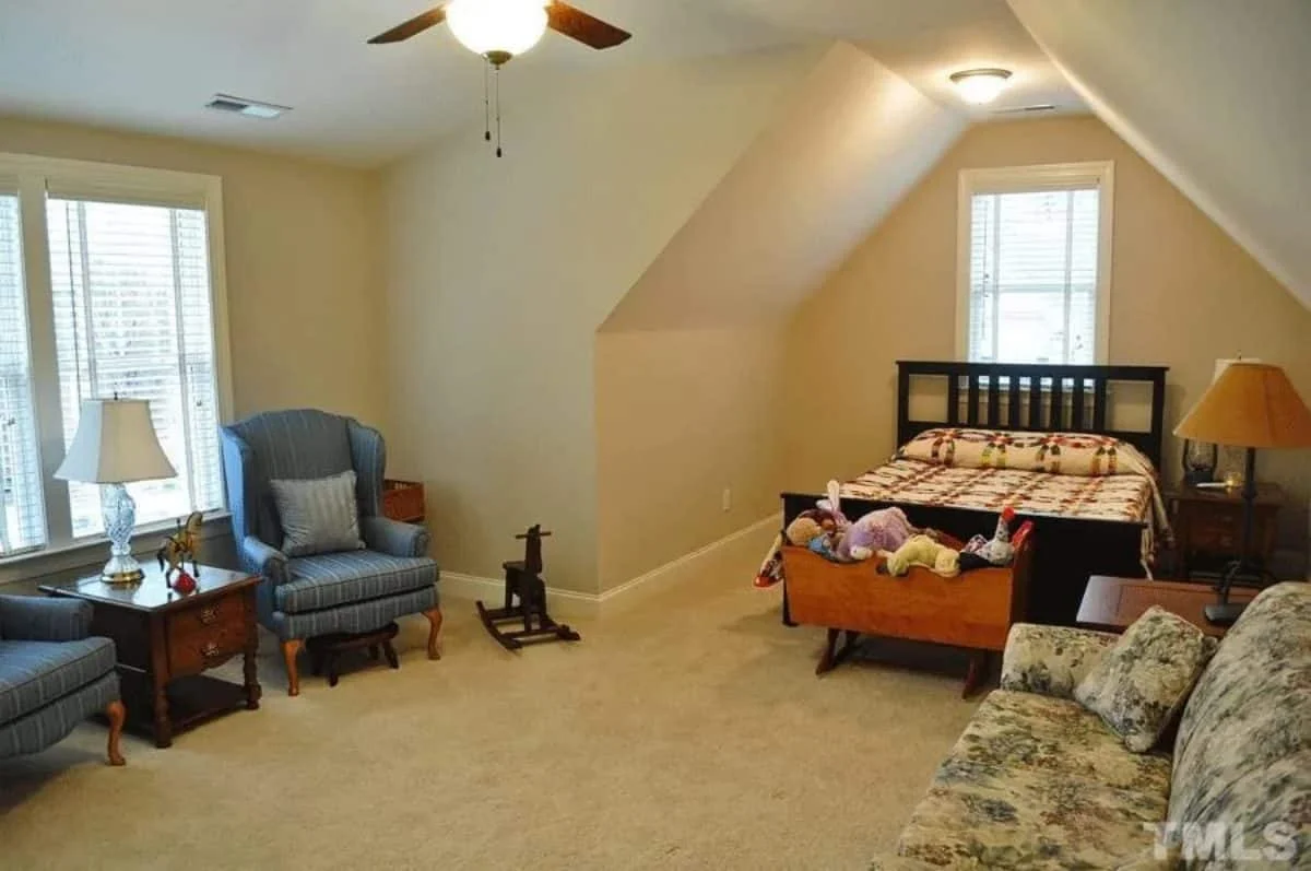 11-1021 HOUSE PLAN -Traditional Home Plan - 3-Bed, 2-Bath, 2,248 SF 17 Beautiful house Plan with CAD Blueprint and Stunning Designs