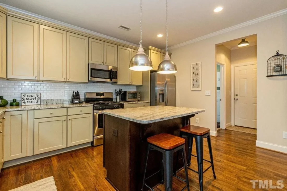 Modern Suburban house Plan with Spacious Floor Plan and CAD Design