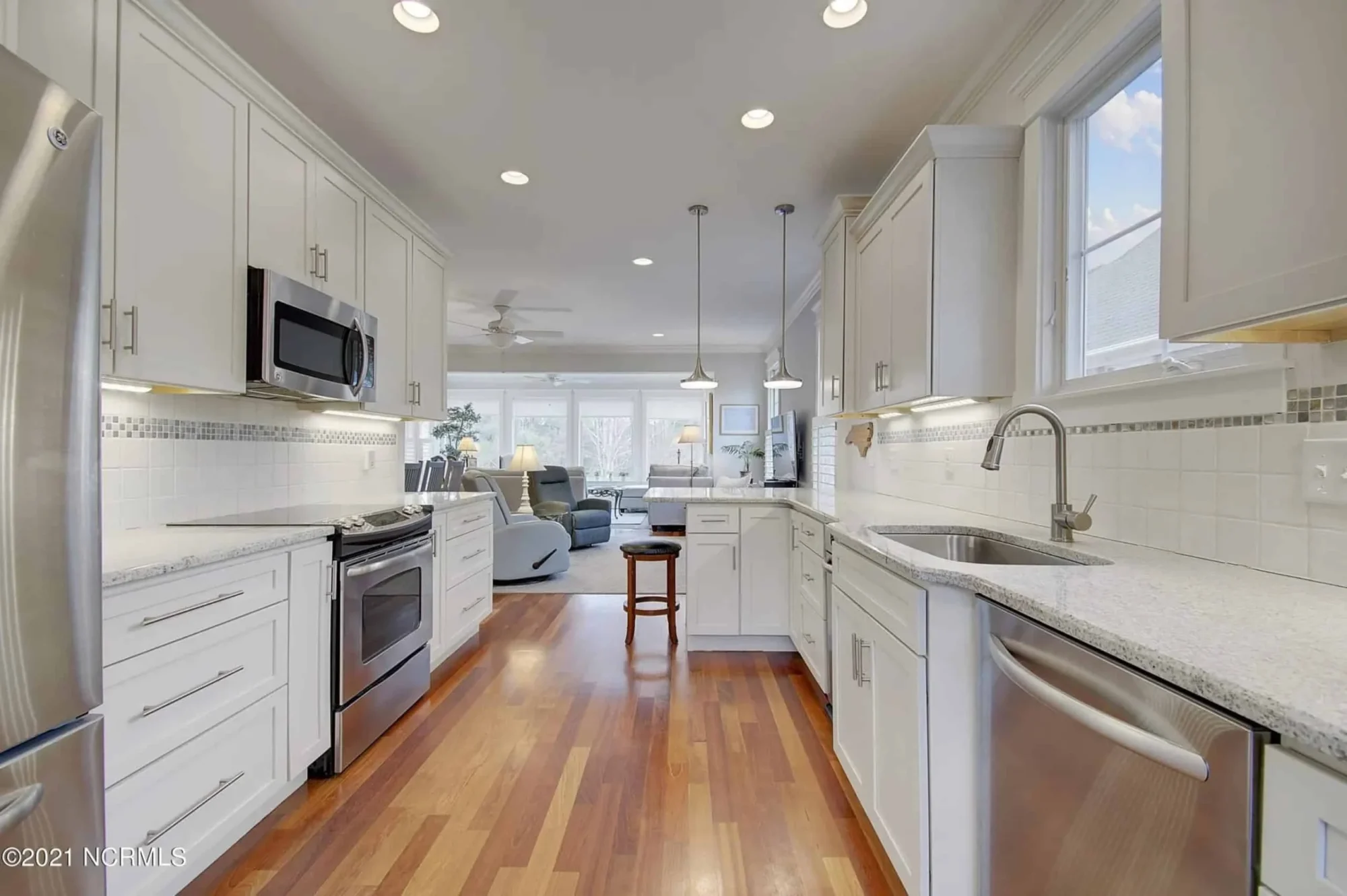 Stunning 2-Story house Plan with CAD Blueprint and Modern Designs