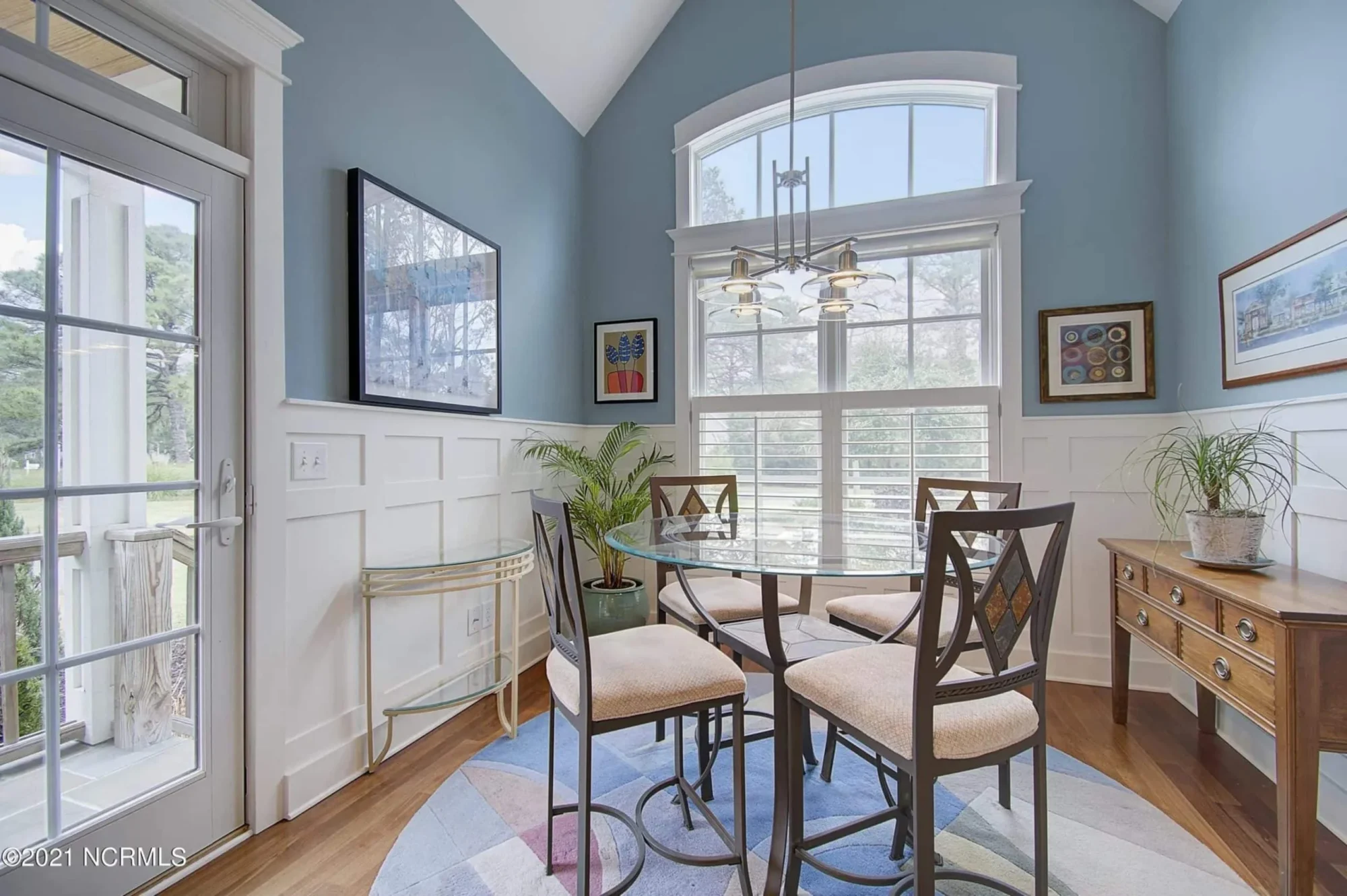 Stunning 2-Story house Plan with CAD Blueprint and Modern Designs