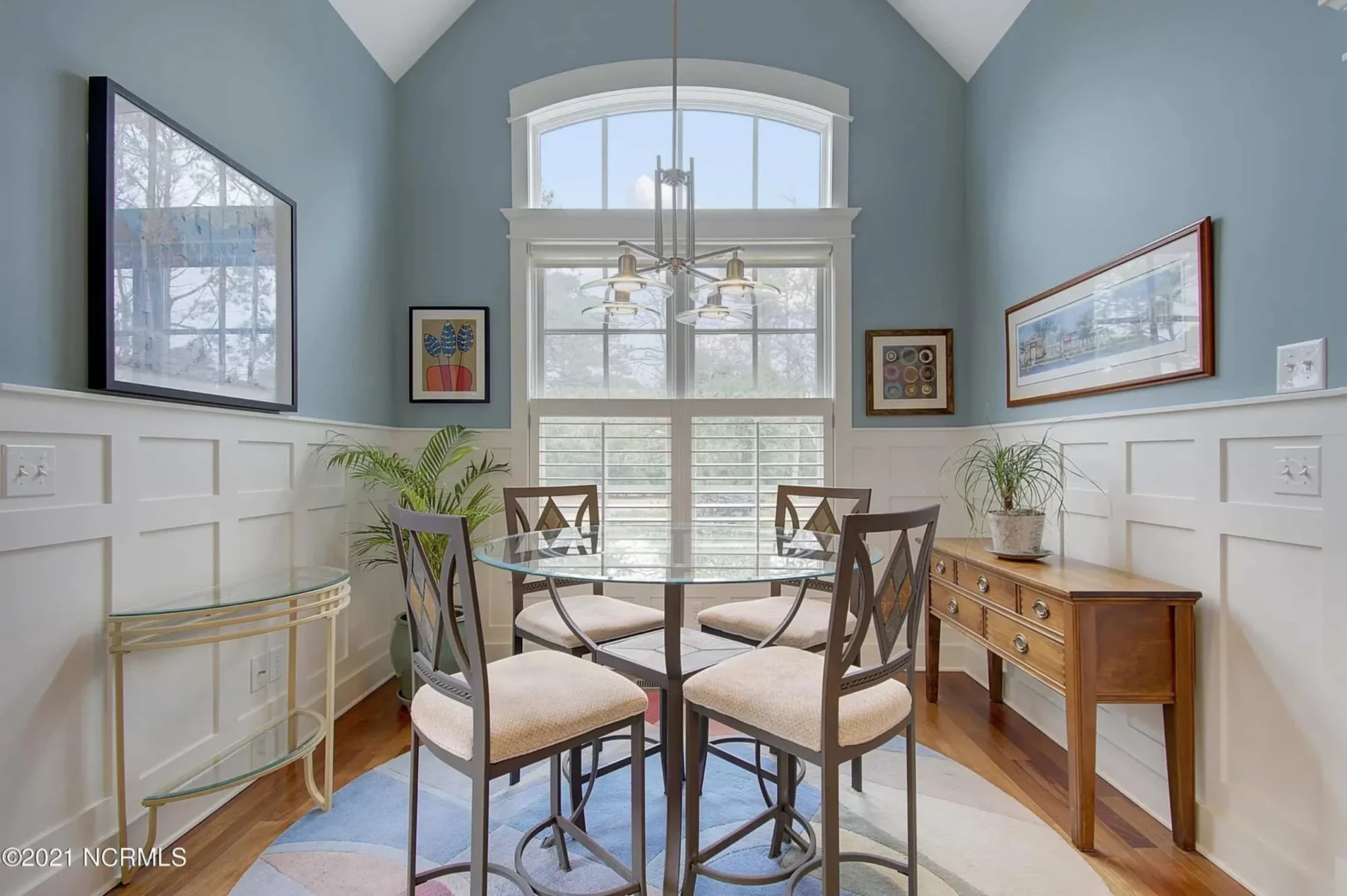 Stunning 2-Story house Plan with CAD Blueprint and Modern Designs