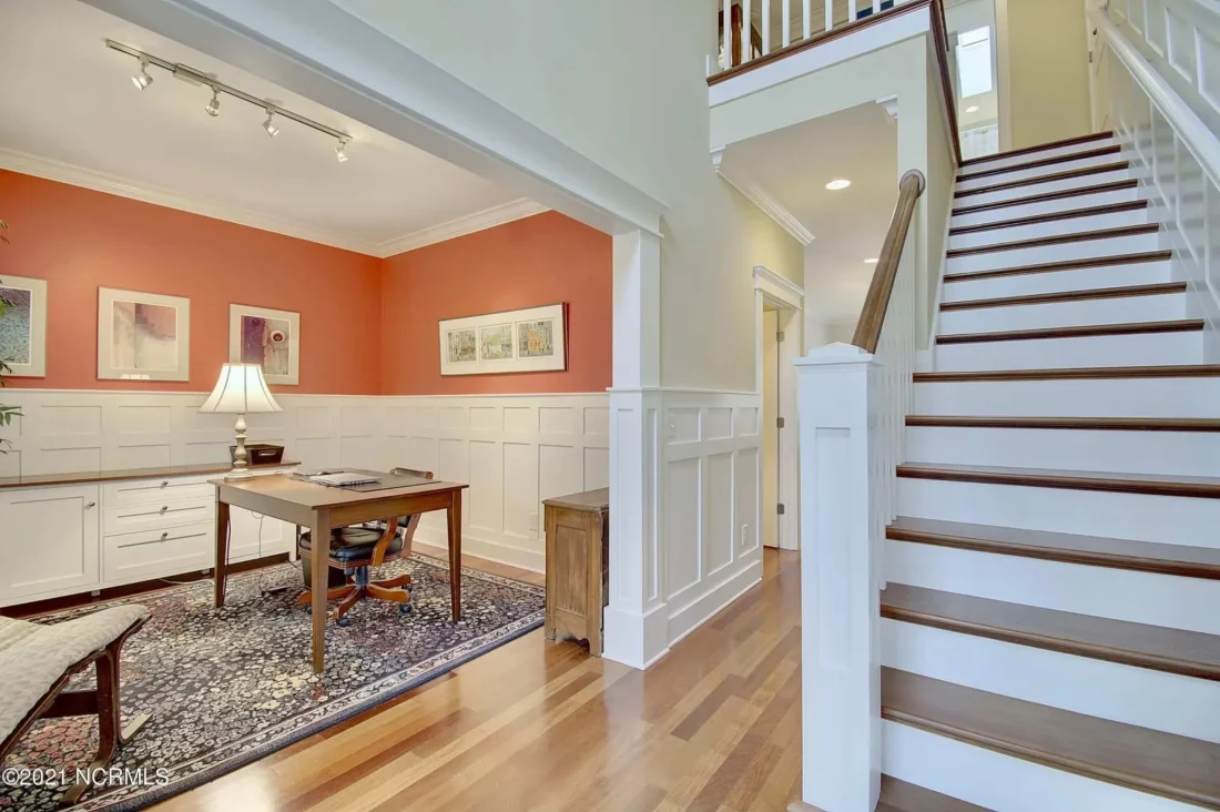 Stunning 2-Story house Plan with CAD Blueprint and Modern Designs