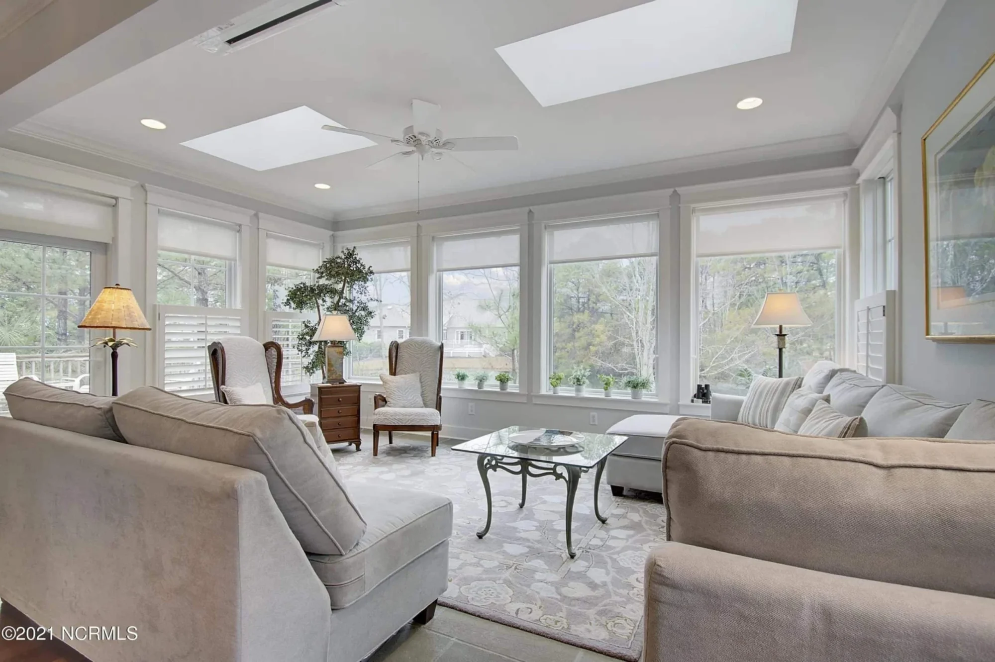 Stunning 2-Story house Plan with CAD Blueprint and Modern Designs