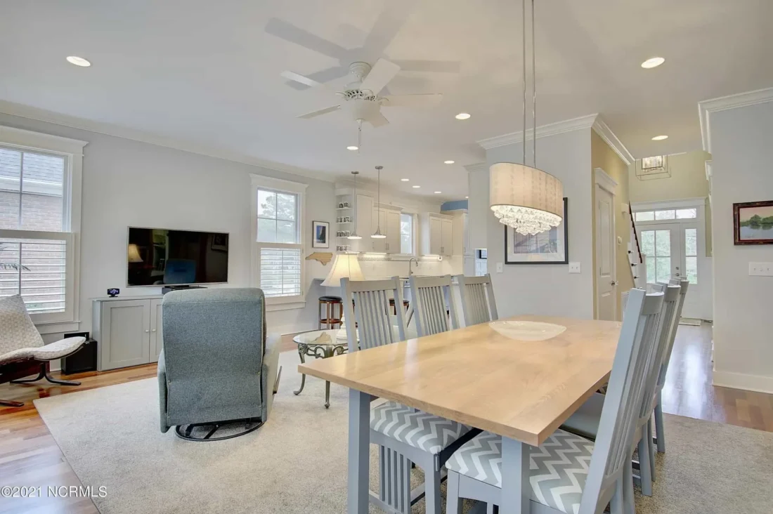 Stunning 2-Story house Plan with CAD Blueprint and Modern Designs