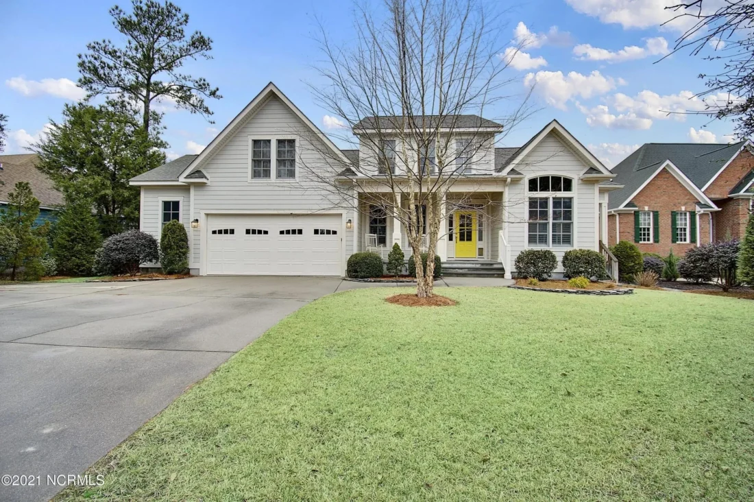 Stunning 2-Story house Plan with CAD Blueprint and Modern Designs