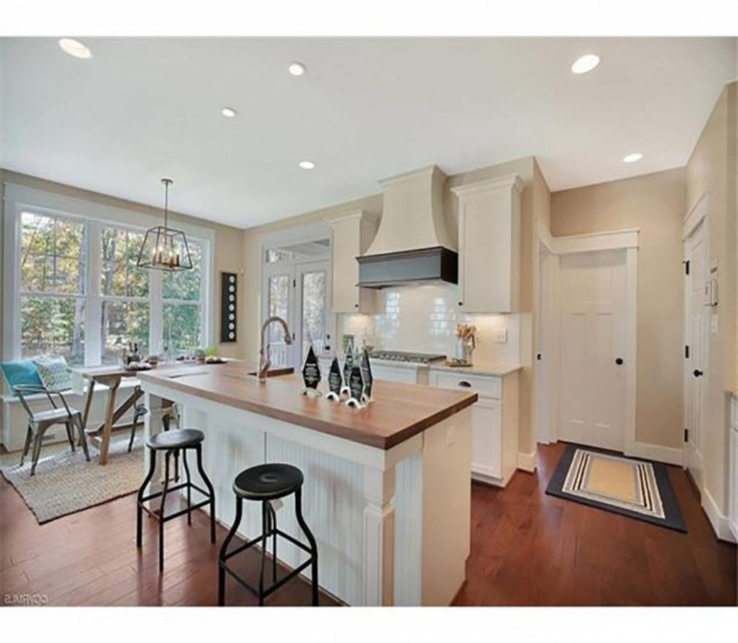 Elegant 2-Story house Plan with CAD Designs and Floor Blueprint