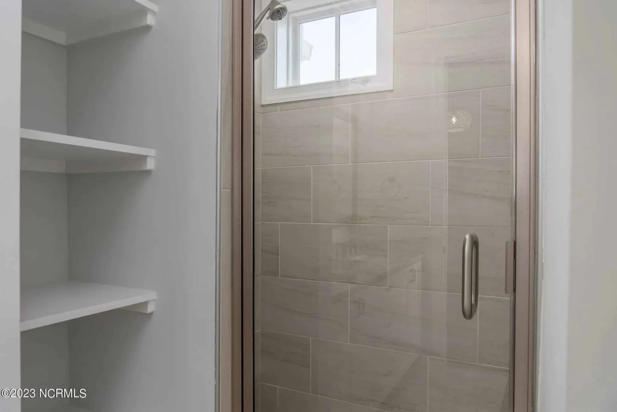 Modern Craftsman house Plan with Detailed Architecture Designs