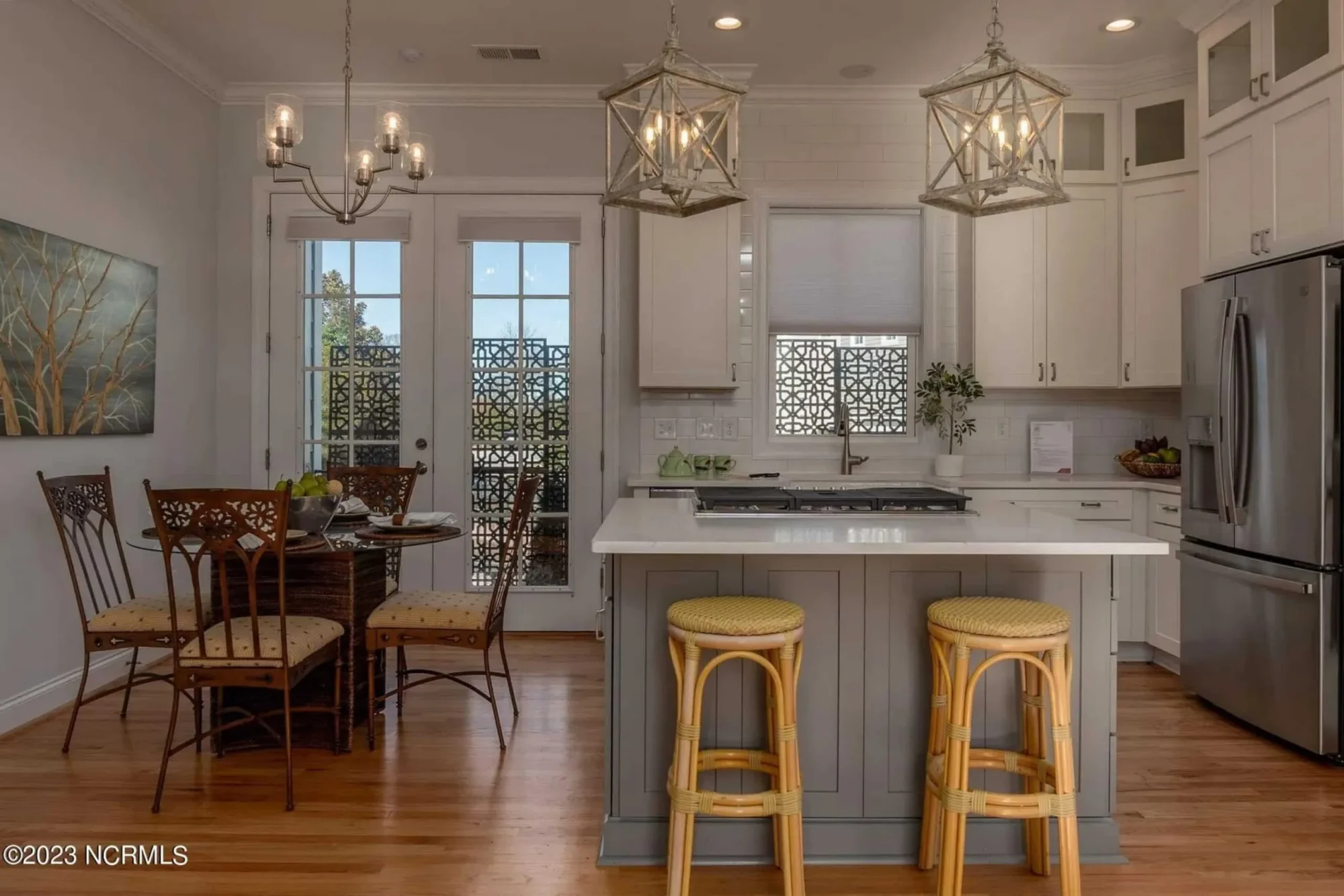 Modern Craftsman house Plan with Detailed Architecture Designs