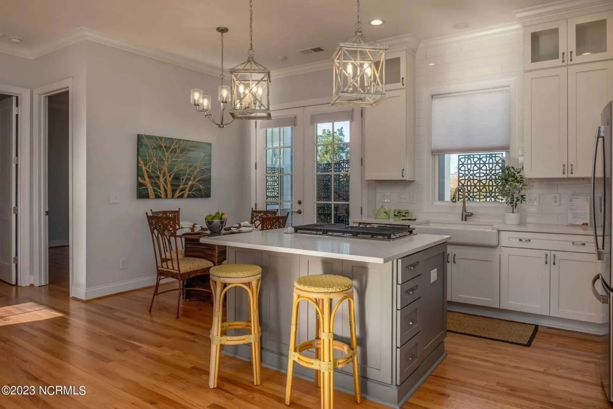 Modern Craftsman house Plan with Detailed Architecture Designs