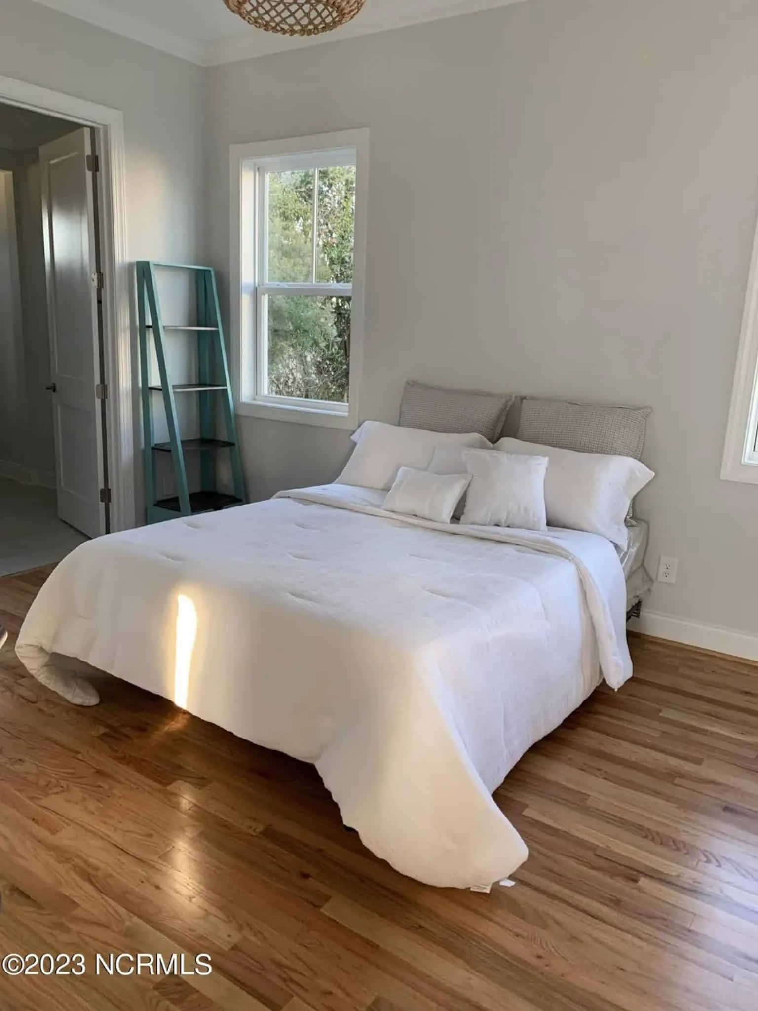 20-1817 HOUSE PLAN - Modern Farmhouse Home Plan - 3-Bed, 2-Bath, 1,850 SF 11 Modern Craftsman house Plan with Detailed Architecture Designs