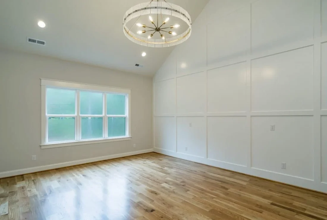 Craftsman Home Plan with Spacious Floor Designs & Blueprint