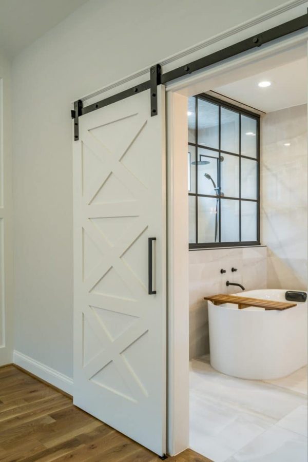 Craftsman Home Plan with Spacious Floor Designs & Blueprint