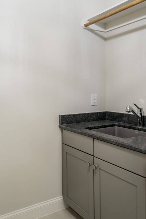 Craftsman Home Plan with Spacious Floor Designs & Blueprint