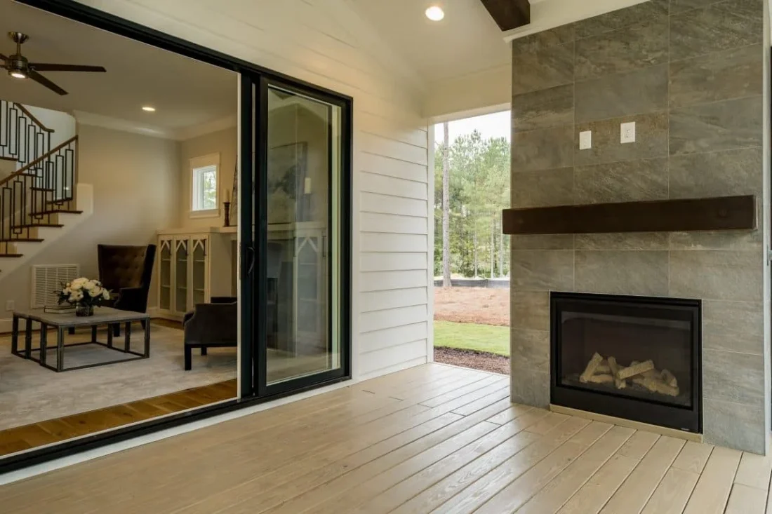 Craftsman Home Plan with Spacious Floor Designs & Blueprint