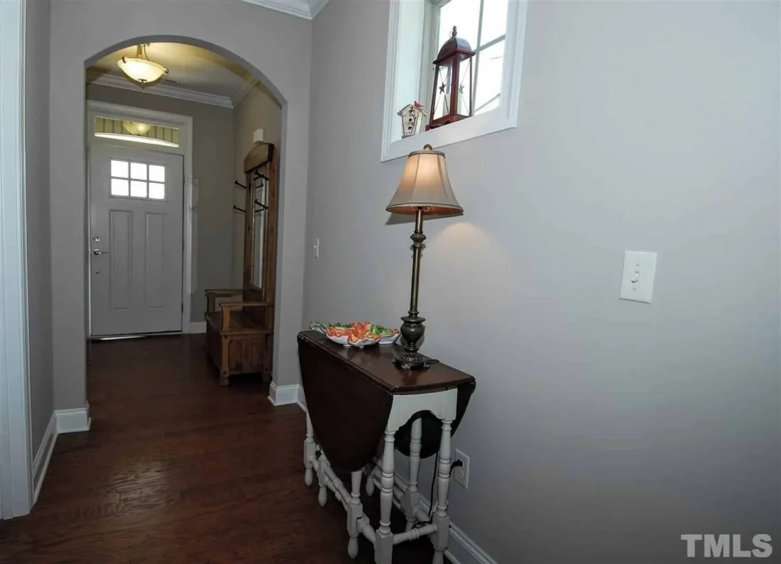 Beautiful 2-Story Home Plan with Traditional Craftsman Style