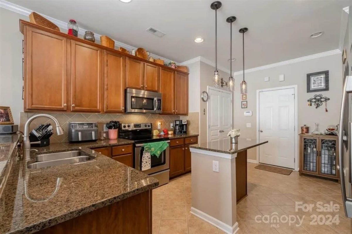 8-1930-2 TOWNHOME PLAN