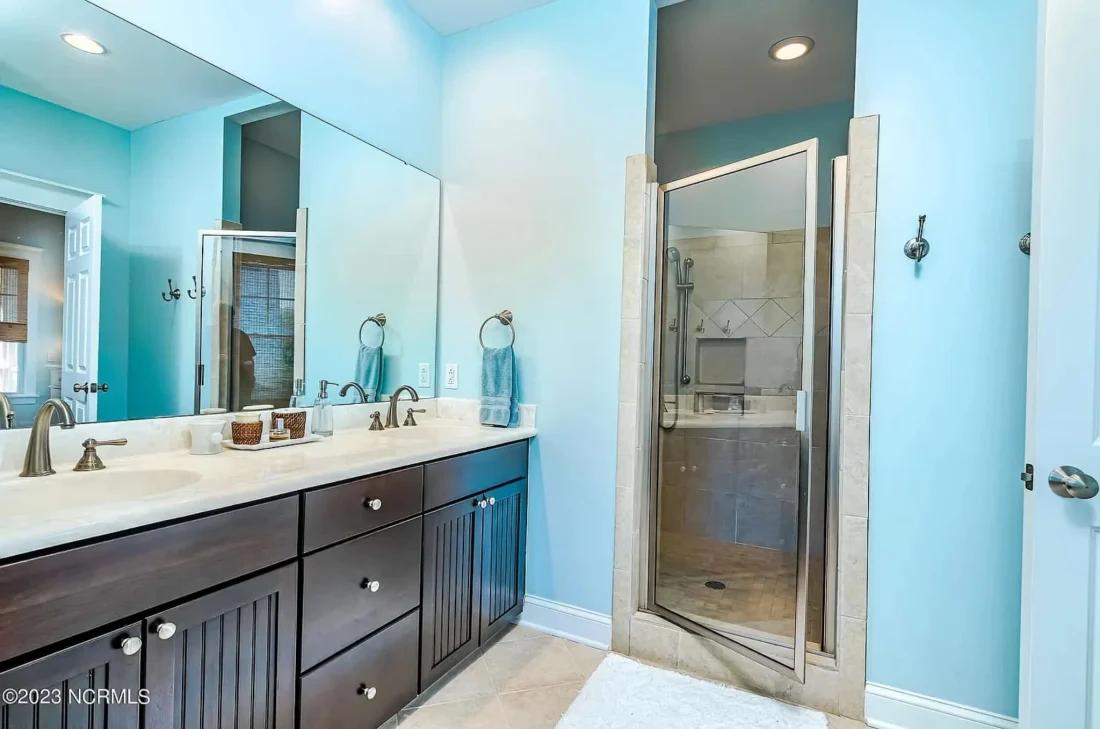 Spacious 5-Bedroom Beach Home Floor Plan with CAD Designs