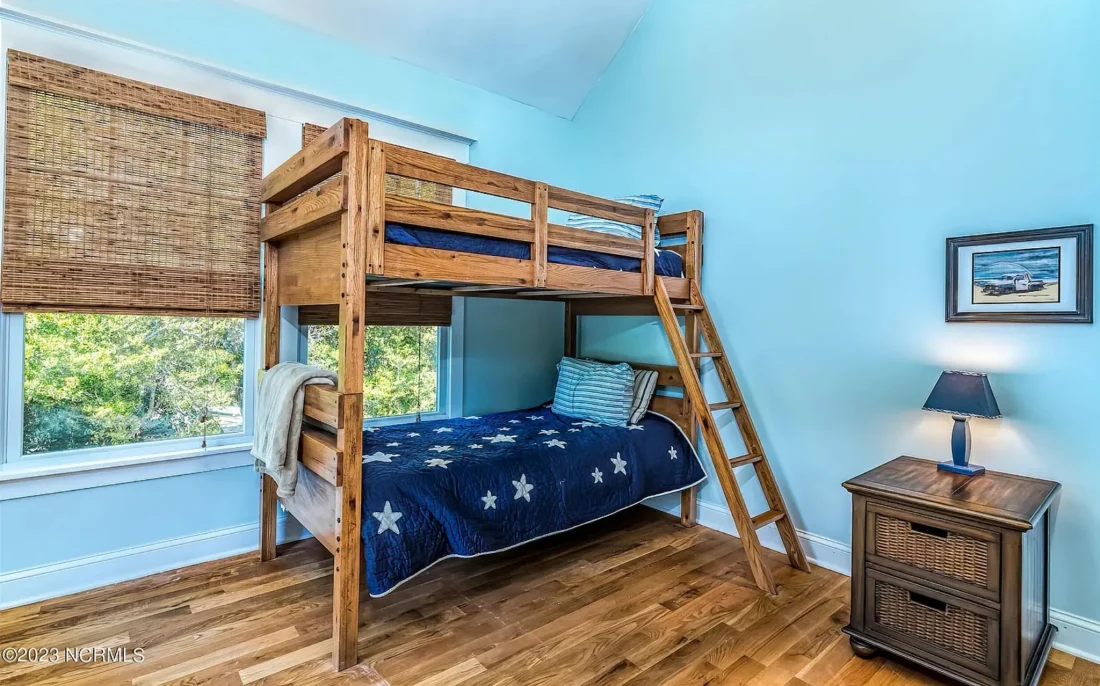 Spacious 5-Bedroom Beach Home Floor Plan with CAD Designs