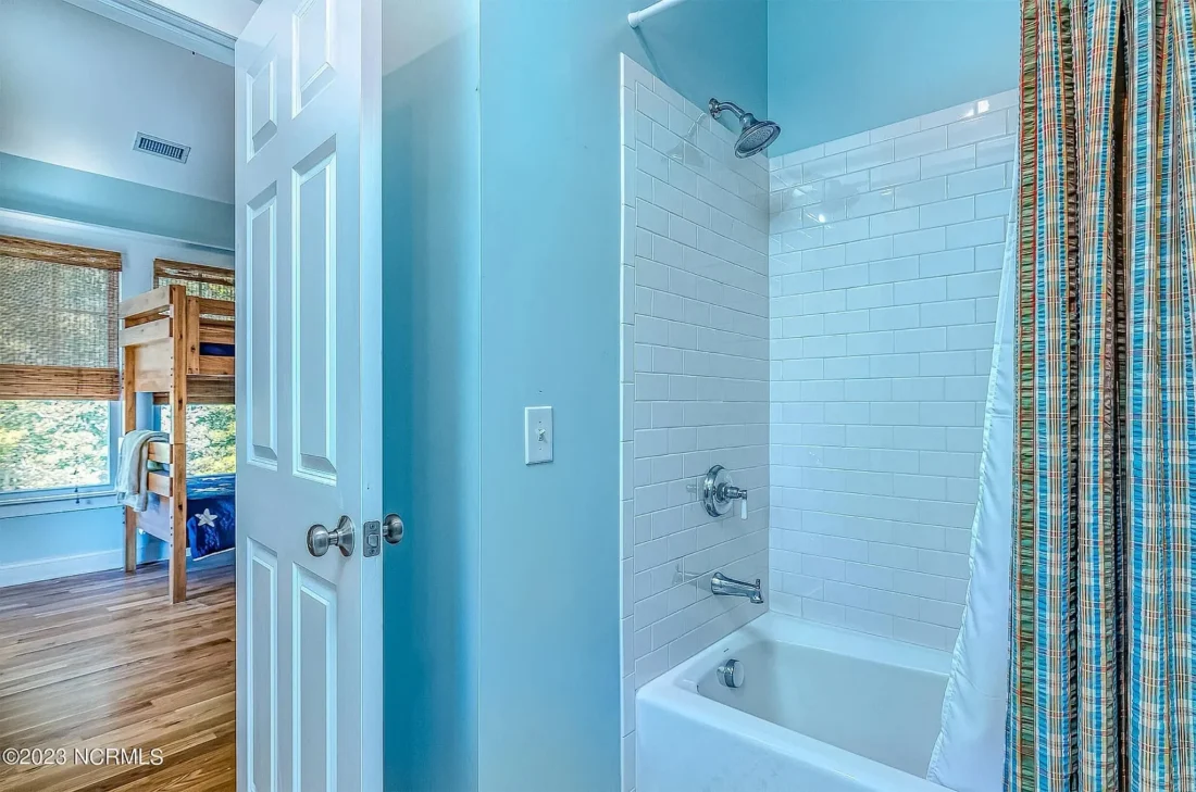 Spacious 5-Bedroom Beach Home Floor Plan with CAD Designs