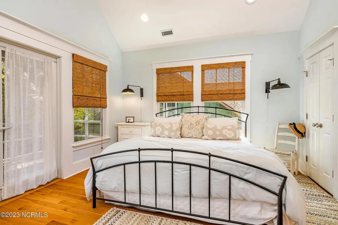 Spacious 5-Bedroom Beach Home Floor Plan with CAD Designs