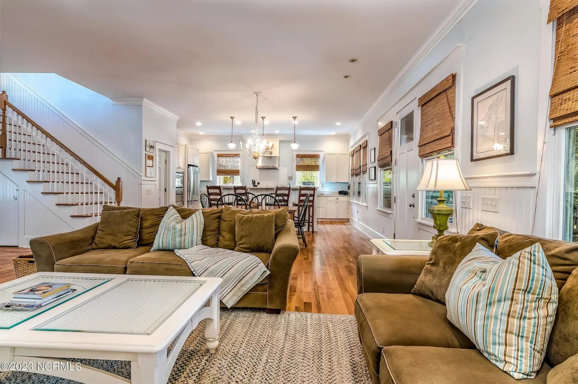 Spacious 5-Bedroom Beach Home Floor Plan with CAD Designs