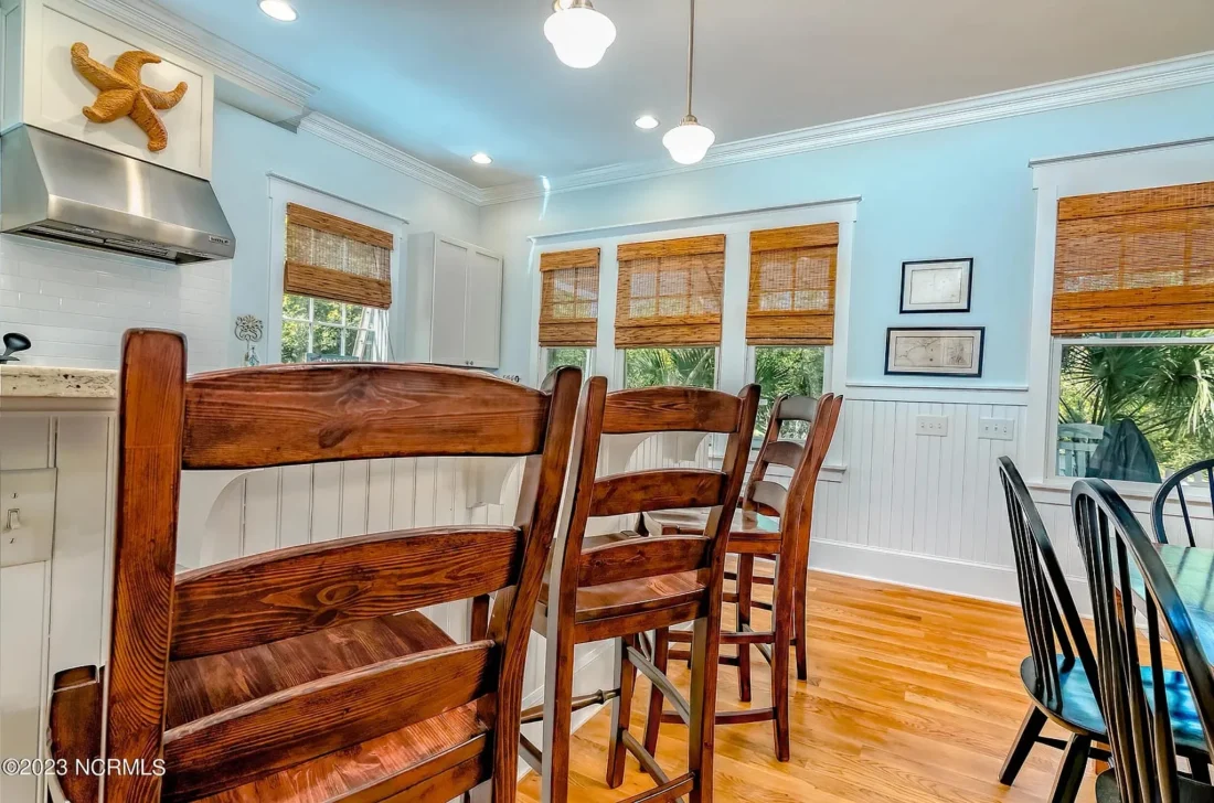 Spacious 5-Bedroom Beach Home Floor Plan with CAD Designs