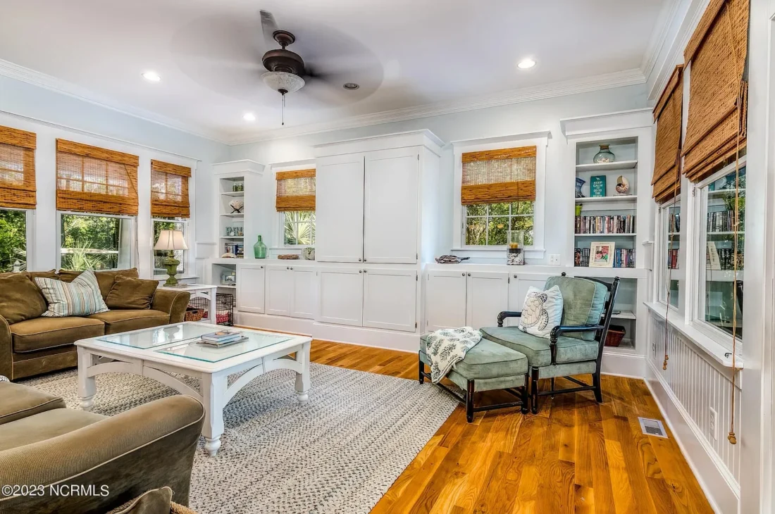 Spacious 5-Bedroom Beach Home Floor Plan with CAD Designs