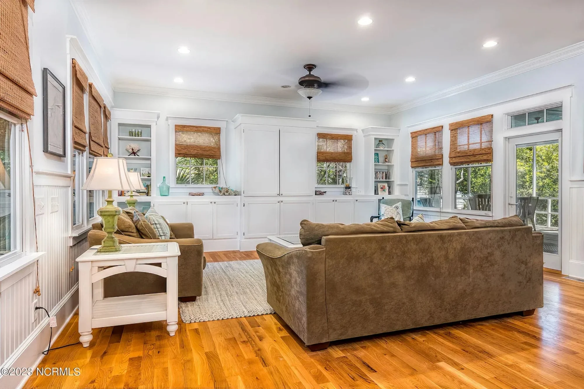 Spacious 5-Bedroom Beach Home Floor Plan with CAD Designs